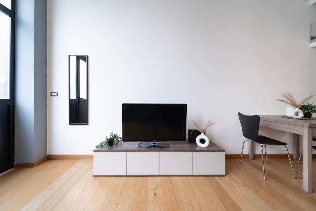 Citta Studi - Lambrate M2 *