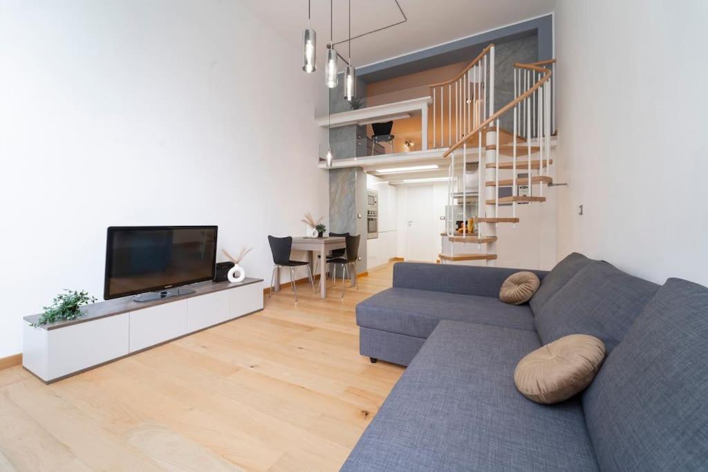 Citta Studi - Lambrate M2 * Mailand